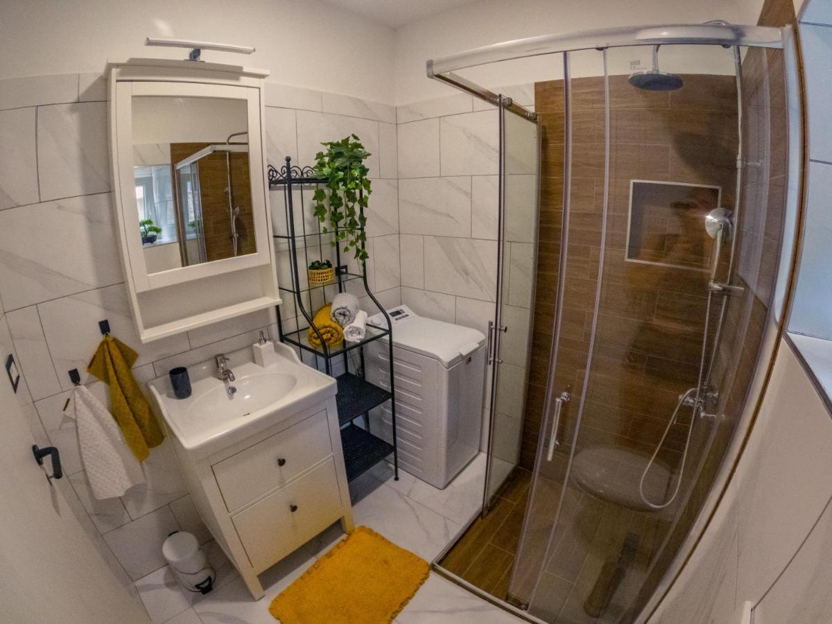 רייקה Deluxe Apartment And Studio "Nona Fa" מראה חיצוני תמונה